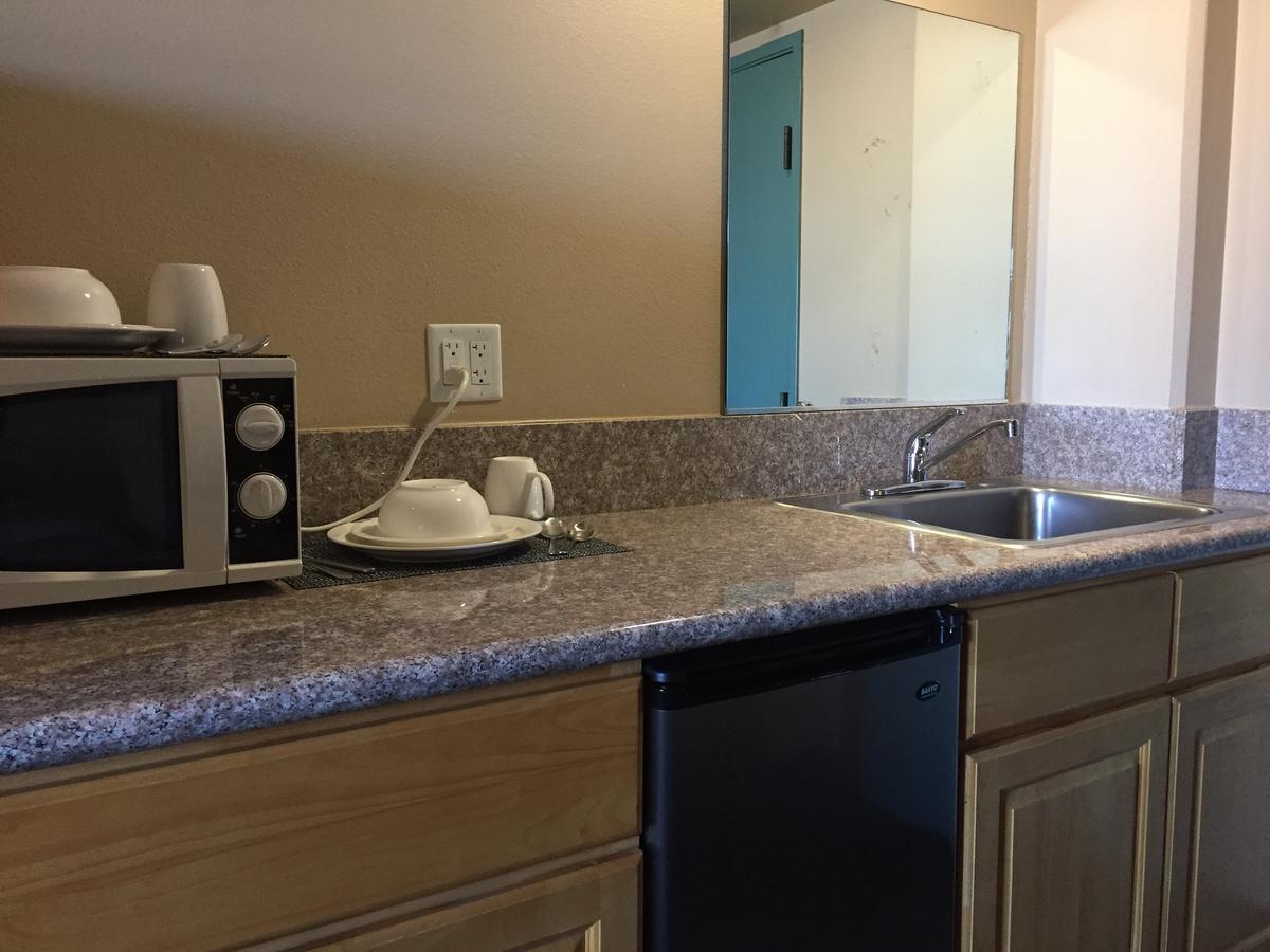 سان دييغو Uptown Inn - Limited Service Apart-Hotel المظهر الخارجي الصورة